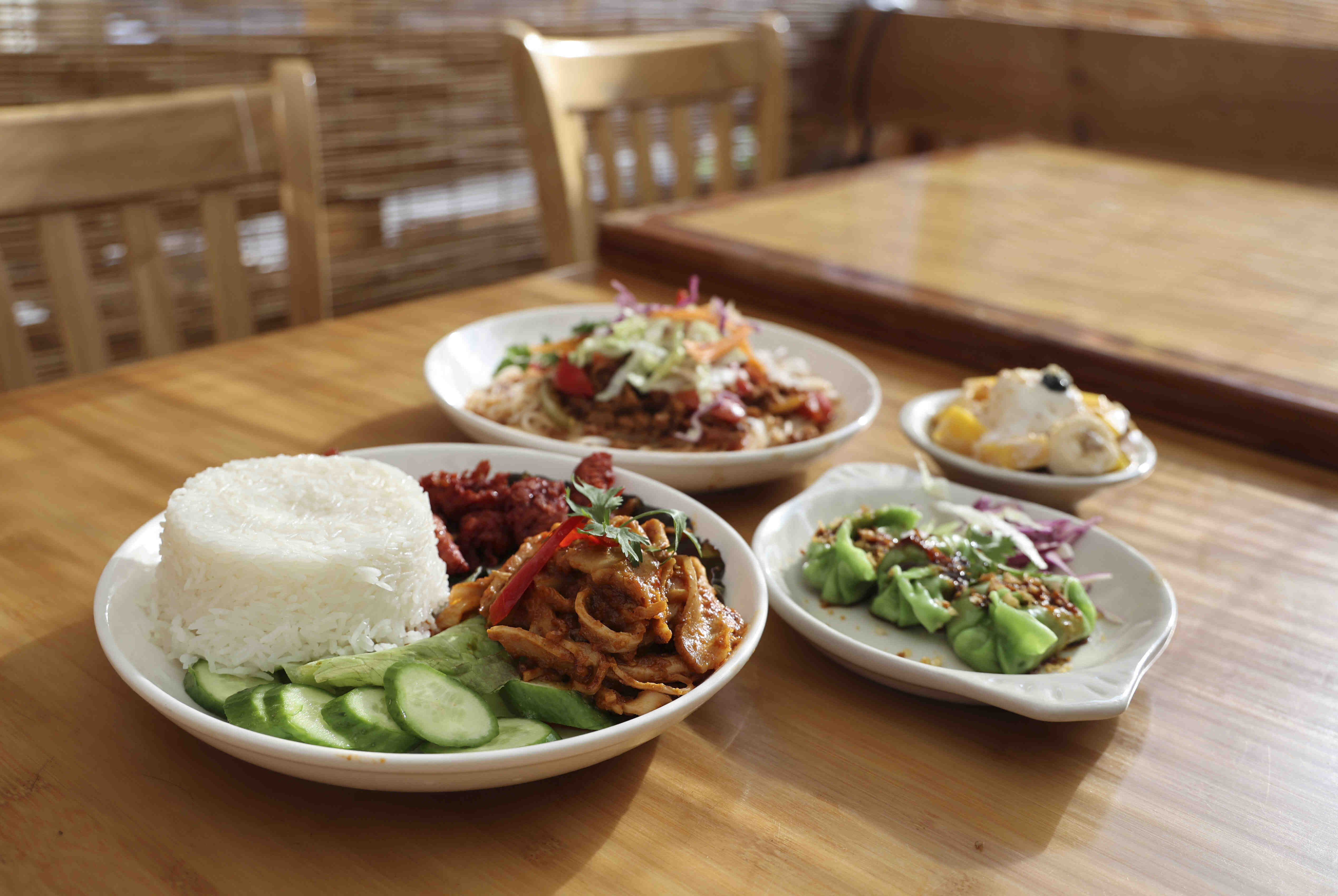 NYC restaurant dining room