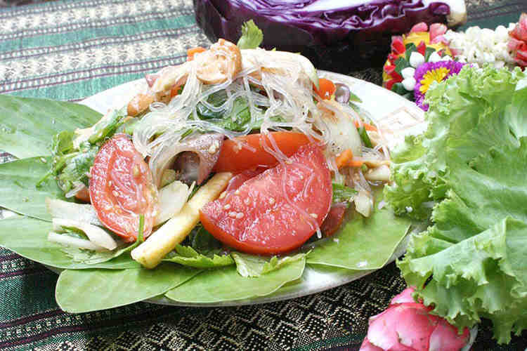 Glass Noodle Salad (Laab Woon Sen)
